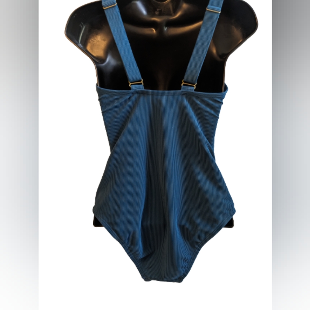 Kona Sol One Piece Swimsuit - Picture 4 of 6